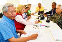 San Mateo Atenco entrega ayuda técnica a adulto mayor para mejorar su movilidad Casa del Día - Adultos Mayores - Viejitos - Ancianos - Abuelitos