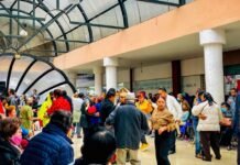 Explota olla de mole en bazar del Centro de Toluca; moviliza a cuerpos de emergencia Baile concha acústica-Toluca