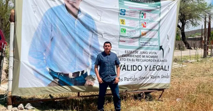 Heriberto Grijalva gana sin registro en Rayón, Sonora