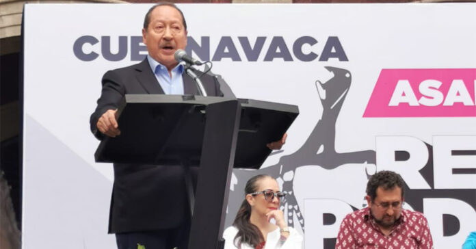 Leonel Godoy presente en la Asamblea Informativa de la Reforma al Poder Judicial, en Cuernavaca