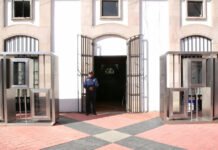 Ayuntamiento de Toluca responde a denuncia de abuso sexual durante evento público; piden esclarecimiento de los hechos Acceso al Ayuntamiento de Toluca por la Plaza Fray Andrés de Castro