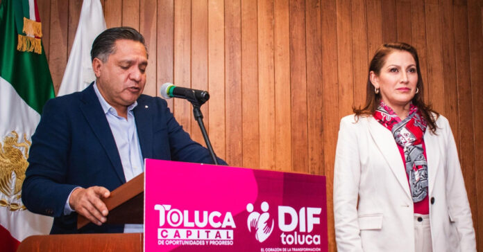 María del Rocío Pegueros rinde protesta como Presidenta Honoraria del DIF Toluca