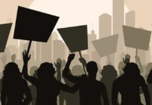 Pobladores de Tlalmimilolpan bloquean el centro de Toluca por disputa de terreno escolar; exigen intervención estatal Manifestantes - Manifestación