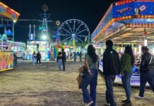 Magistrada de TDJ Martha Elba Dávila y funcionario municipal son detenidos en la Feria de San Marcos Feria nocturna