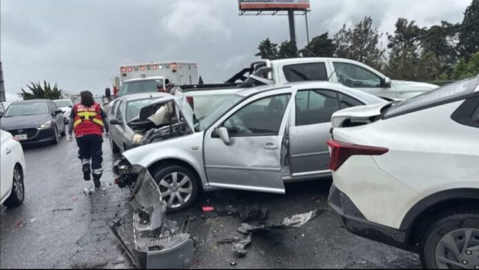 Choque-Accidente-Autos-Toluca-tollocan