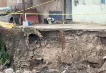 Terminan labores de limpieza en Naucalpan: Evacúan familias y colocan muro para reforzar la zona Limpieza-Naucalpan