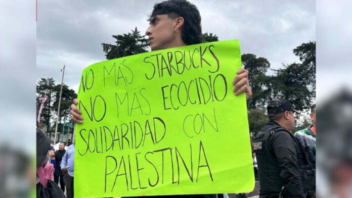 Protesta-toluca-Contra Starbucks