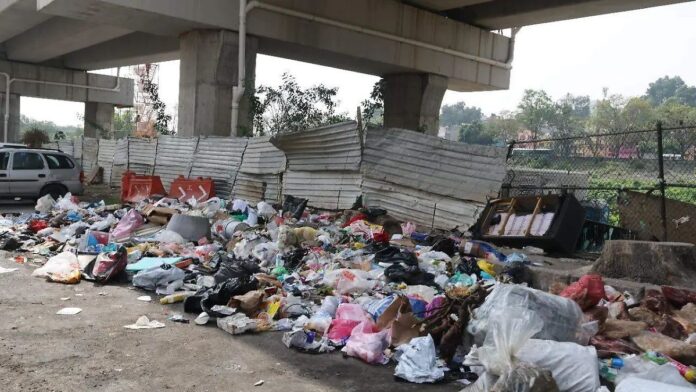 Basura-Estación Observatorio-Tren Interurbano