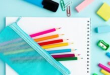 Regreso a clases Edomex 2026: más de 4.2 millones de estudiantes vuelven a las aulas Colores-útiles escolares Imagen obtenida de Freepick