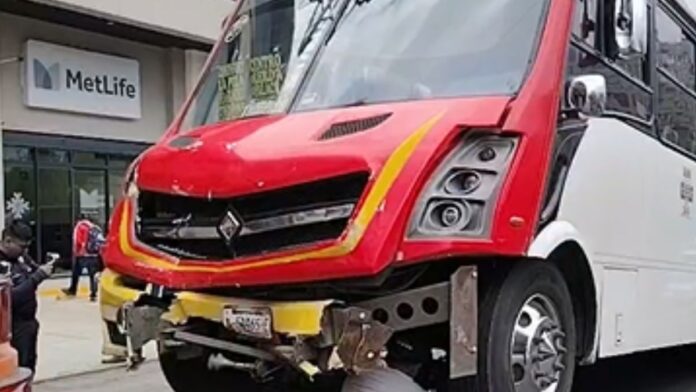 Choque transporte público-Toluca
