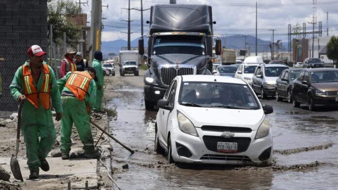 Baches carretera Toluca-Naucalpan