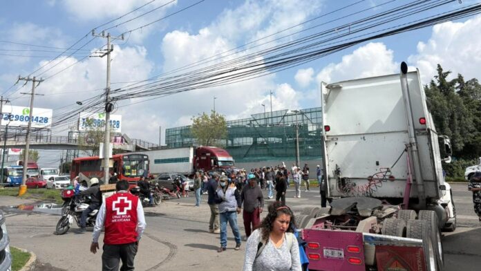 Bloqueo- Boulevard Aeropuerto