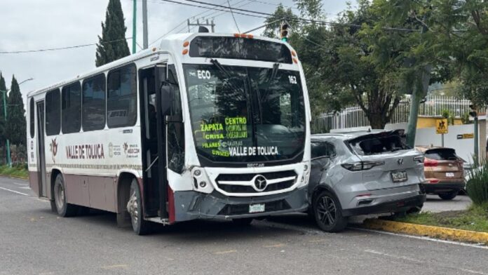 Choque-Transporte público-Toluca