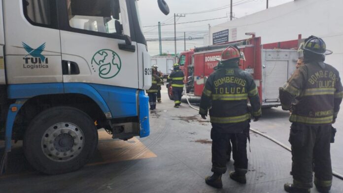 Fuga de gas en Toluca- cierre Vialidad Alfredo del Mazo