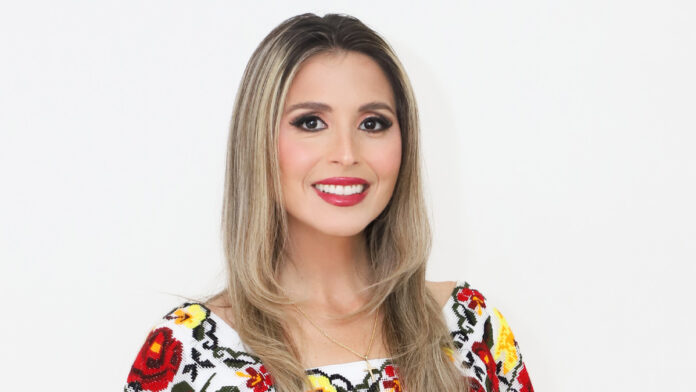 María Esther Magadán Alonzo