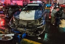 Tragedia en Toluca: patrulla impacta motocicleta y causa fatal accidente bajo el Tren Interurbano Accidente-Patrulla-Toluca