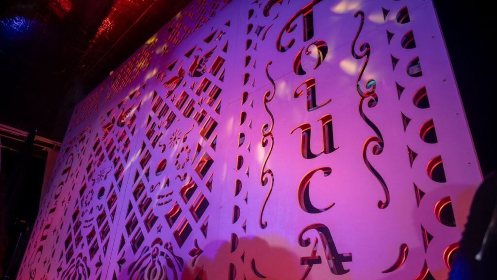 Récord Toluca- Papel Picado más grande del mundo