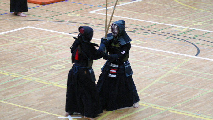 Anna Viesca Sanchez - Práctica de Kenjutsu