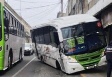 Transporte público impacta contra panadería en Toluca: solo daños materiales Choque-transporte público-panadería-Toluca. Imagen obtenida de: Reporte-Valle de Toluca.