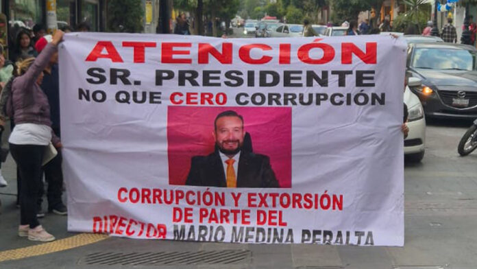 Acusan de corrupción a Mario Medina Peralta, Director de Gobierno de Toluca