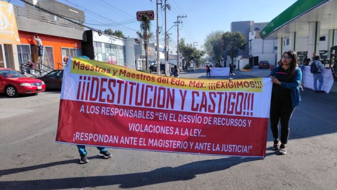 Marcha-Maestros-Edomex Marcha-Maestros-Edomex