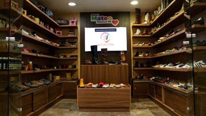 Tienda “San Mateo Atenco Mi Corazón”-Aeropuerto de Toluca