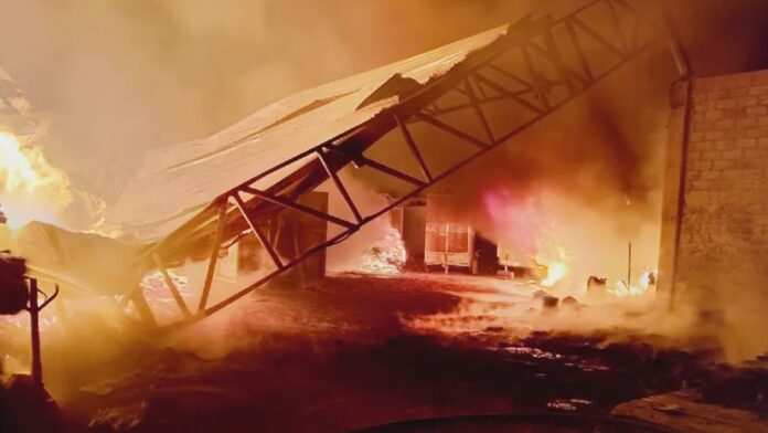 Incendio-delegación San Pablo Autopan.