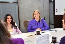 Ana Muñiz Neyra participa en mesa de análisis por el Día Internacional de la Mujer Ana Muñiz Neyra-mesa de análisis por el Día Internacional de la Mujer.