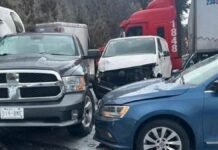 Carambola en la Toluca–Atlacomulco provoca caos vial en pleno arranque de Semana Santa Carambola-Toluca–Atlacomulco.