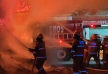 Incendio en centro de reciclaje en Chalco moviliza a cuerpos de emergencia Incendio-Chalco