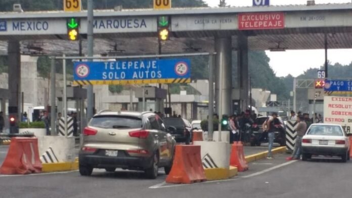 Caseta-Carretera México-Toluca.
