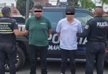 Detienen a presuntos bolseadores en el centro de Toluca; recuperan teléfonos robados Detención-ladrones-celulares-Toluca