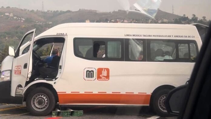 Accidente en la autopista Naucalpan–Toluca.