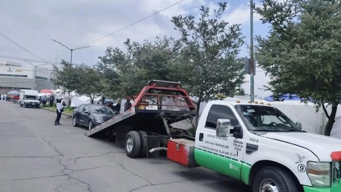 Toluca libera paso a ambulancias-zona de hospitales