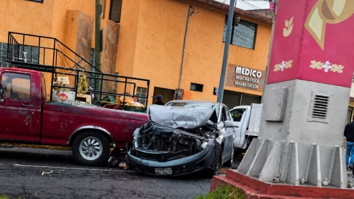 accidente de auto en Matazinclas