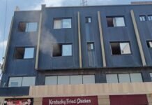 Incendio en el Hotel Rex de Toluca moviliza a bomberos y provoca afectaciones viales incendio hotel rex