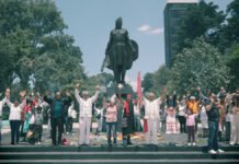Pueblos Originarios de Toluca fortalecen diálogo con autoridades y llaman a rescatar la identidad cultural de México Ceremonia de Pueblos Originarios en la Alameda de Toluca