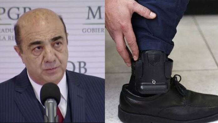 Jesús Murillo Karam continuará proceso por Ayotzinapa con brazalete electrónico