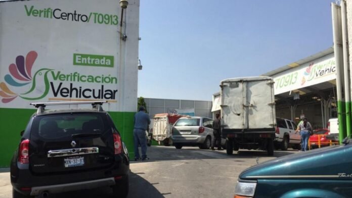La mina de los verificentros: una presunta red de extorsión que habría generado más de 430 millones de pesos en Edomex La mina de los verificentros: una presunta red de extorsión que habría generado más de 430 millones de pesos en Edomex