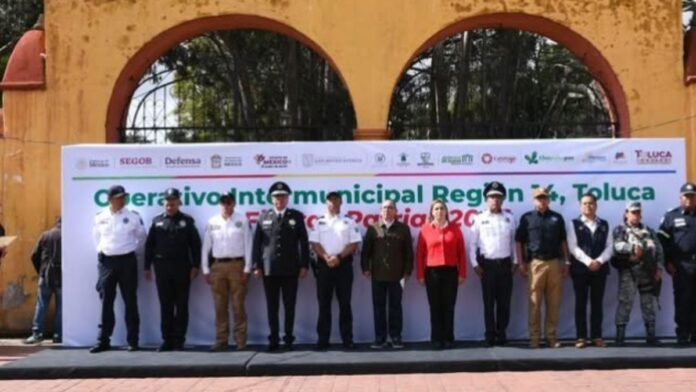 Toluca desplegará 5 mil 500 elementos y 4 mil cámaras durante las Fiestas Patrias Toluca desplegará 5 mil 500 elementos y 4 mil cámaras durante las Fiestas Patrias